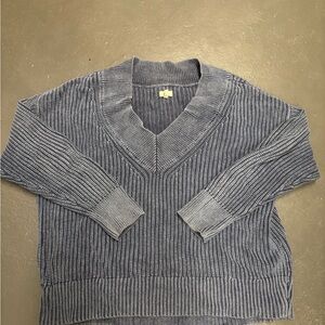 Aerie Gray V-Neck Sweater